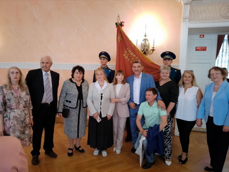 У Знамени